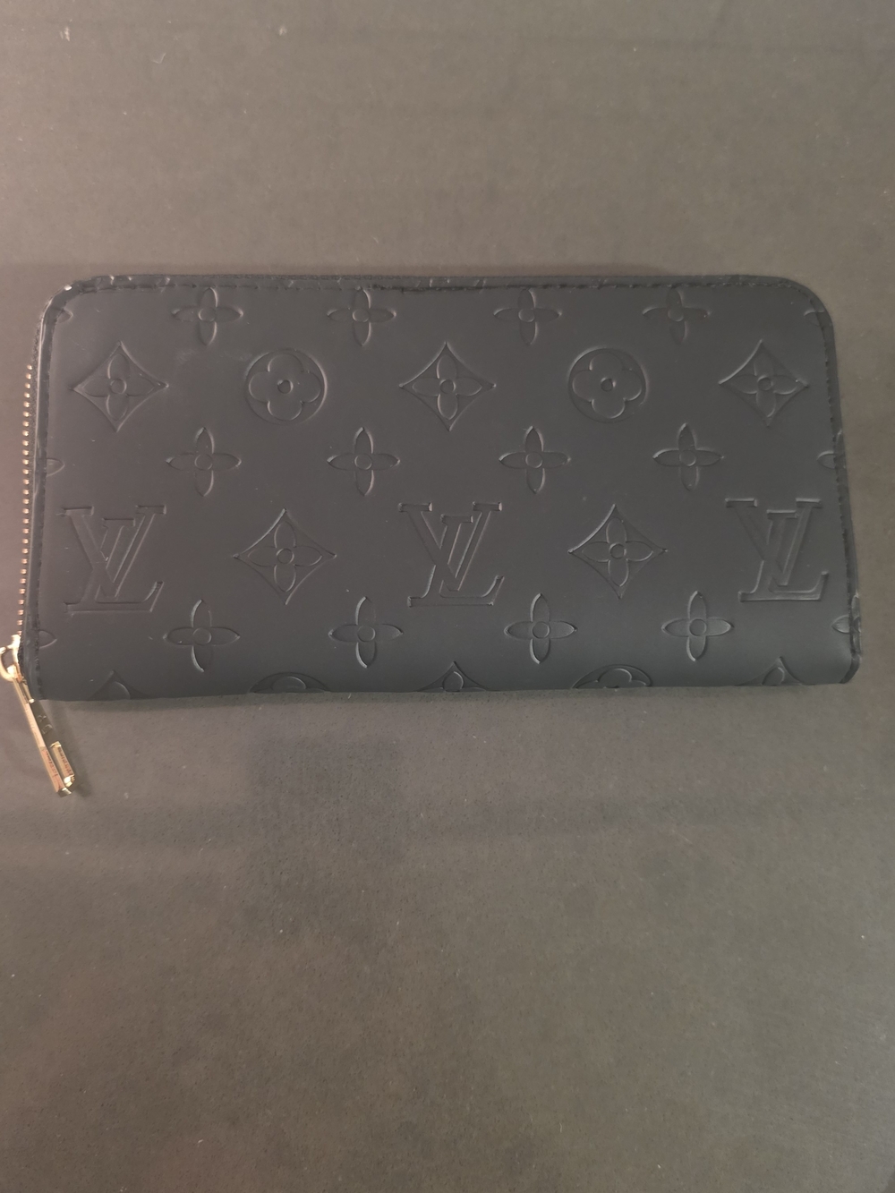 Black Zip Wallet